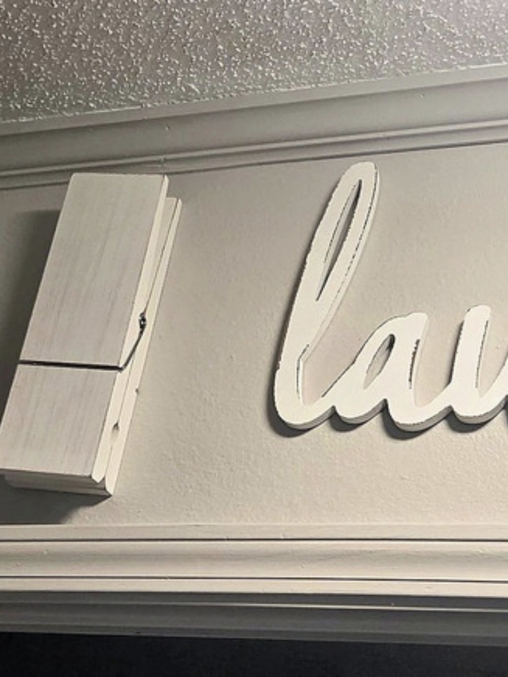 White Laundry Wall Sign